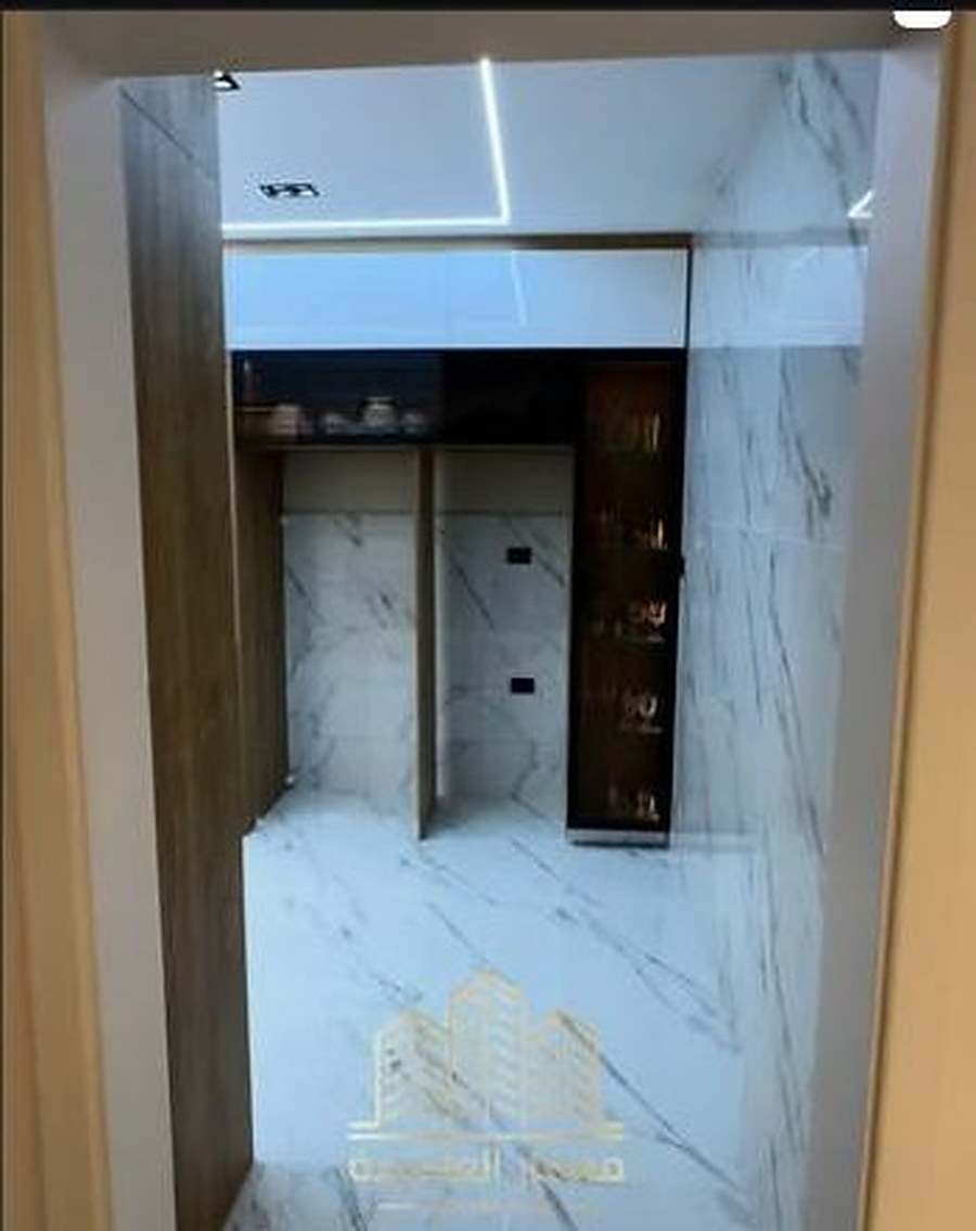 Custom marble-finished closet